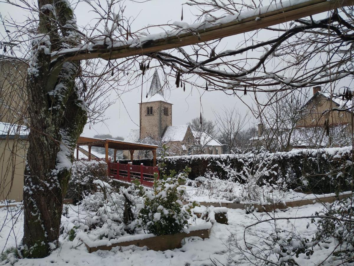 Auberge De Poil 외부 사진